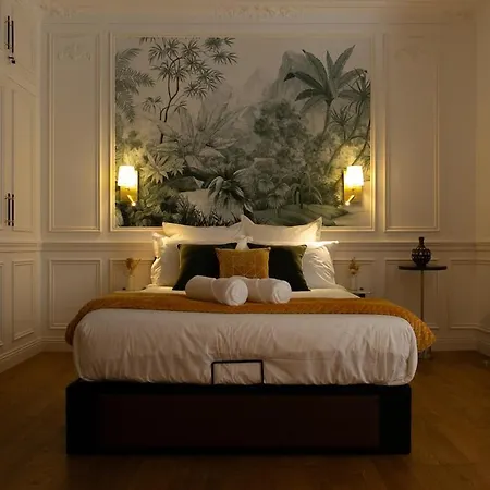 Parking & Terrasse Pres Du Centre Nantes