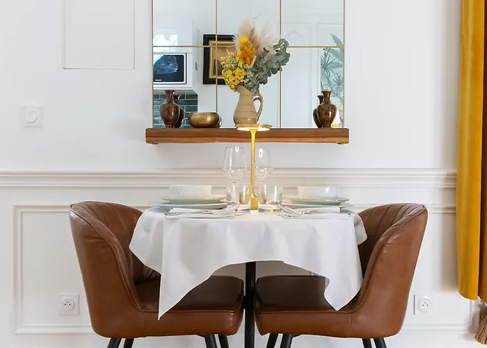 Parking & Terrasse Pres Du Centre Apartamento