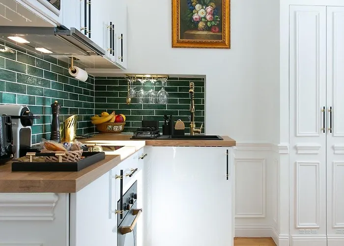 Parking & Terrasse Pres Du Centre